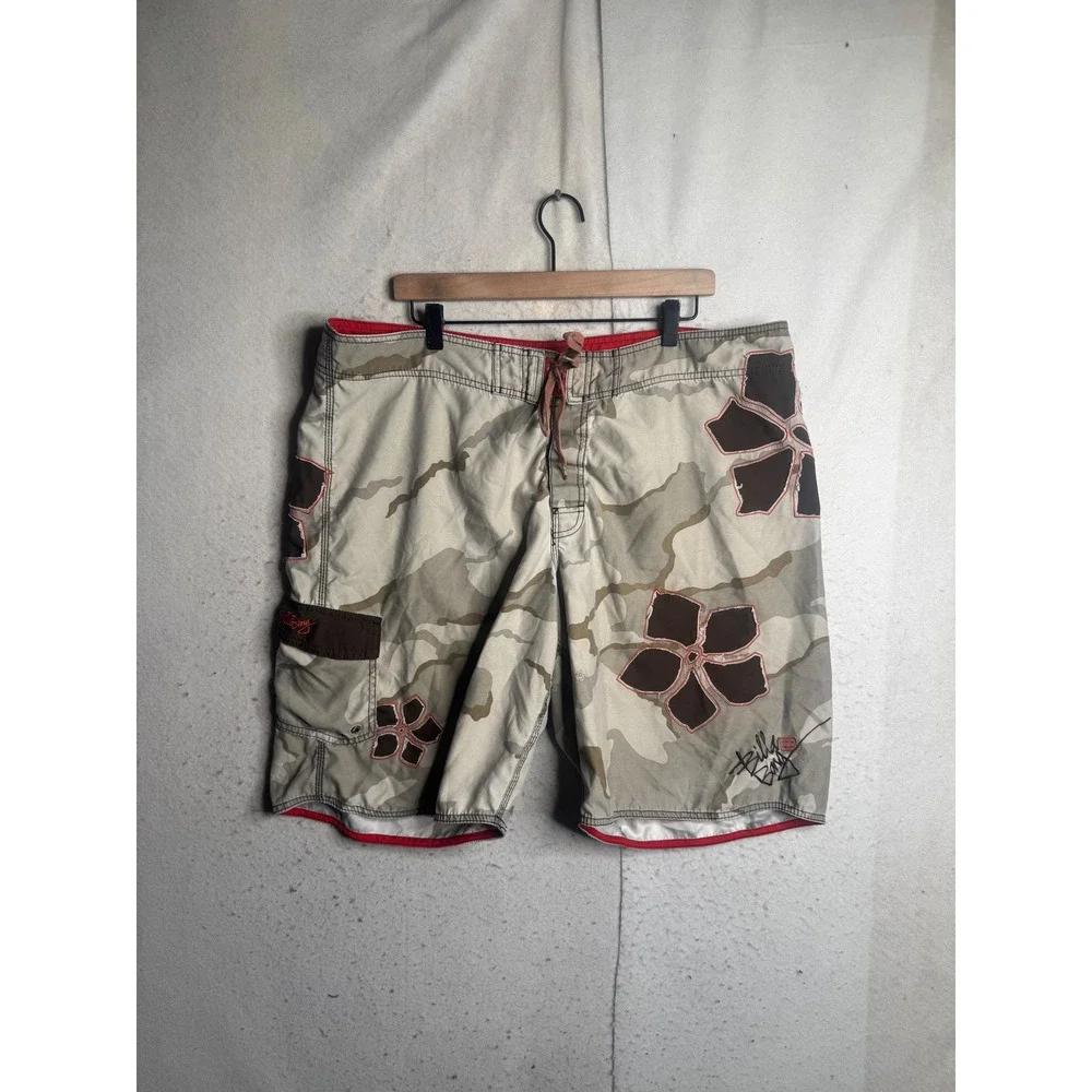 Billabong Mens Board Shorts Size 42 Camo Floral Cargo Swim Trunks M124UHAP